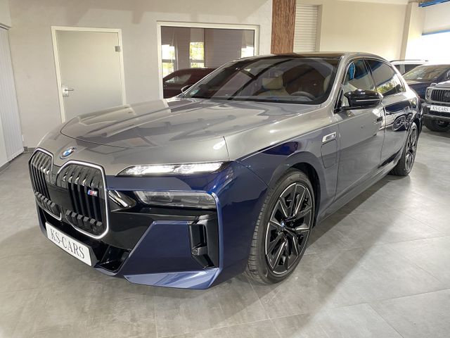 BMW M760 e xDrive Vollausst. ehem.NP: 201.915 ¤