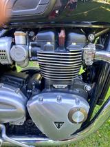 Triumph Bonneville T120 - Triumph Motorräder in Berlin