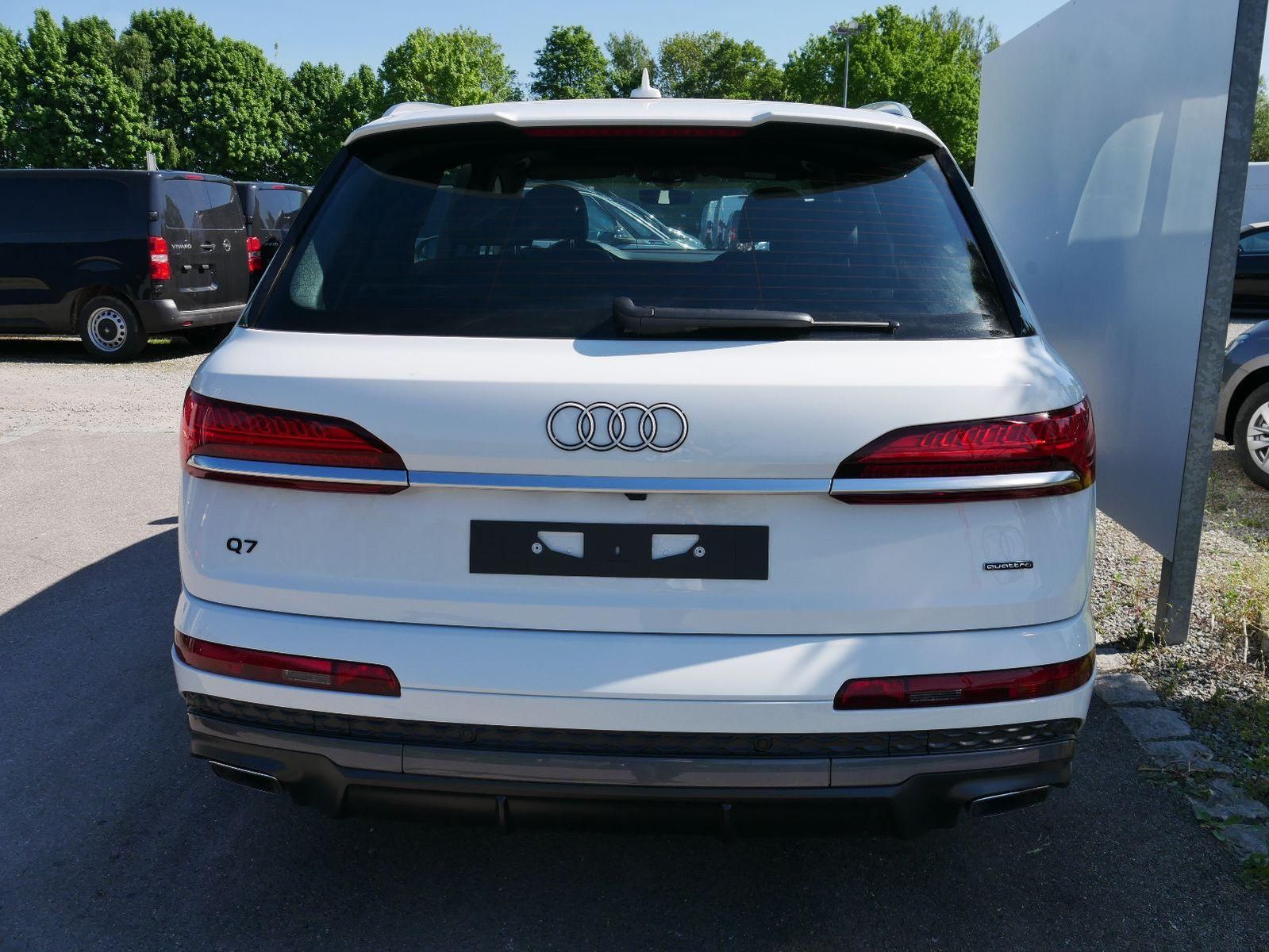 Audi Q7 S line 45 TDI*4X4*AHK*LED*7-SITZE*20 ZOLL*PAN imagem 3