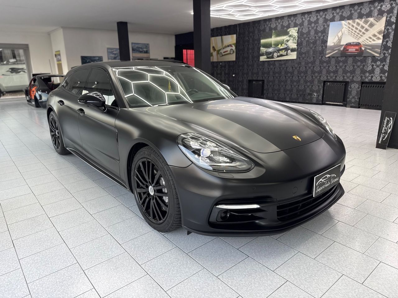 Porsche Panamera 2.9 4 Sport Turismo 10 years Ed imagem 3