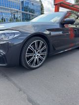 BMW 530d xDrive Touring A - - BMW 530 in Köln