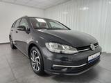 Volkswagen Golf Variant SOUND 125PS ACC Sitzhzg CarPlay PDC - mit Benzin-Antrieb: Grau, Stoff, Beheizbare Frontscheibe