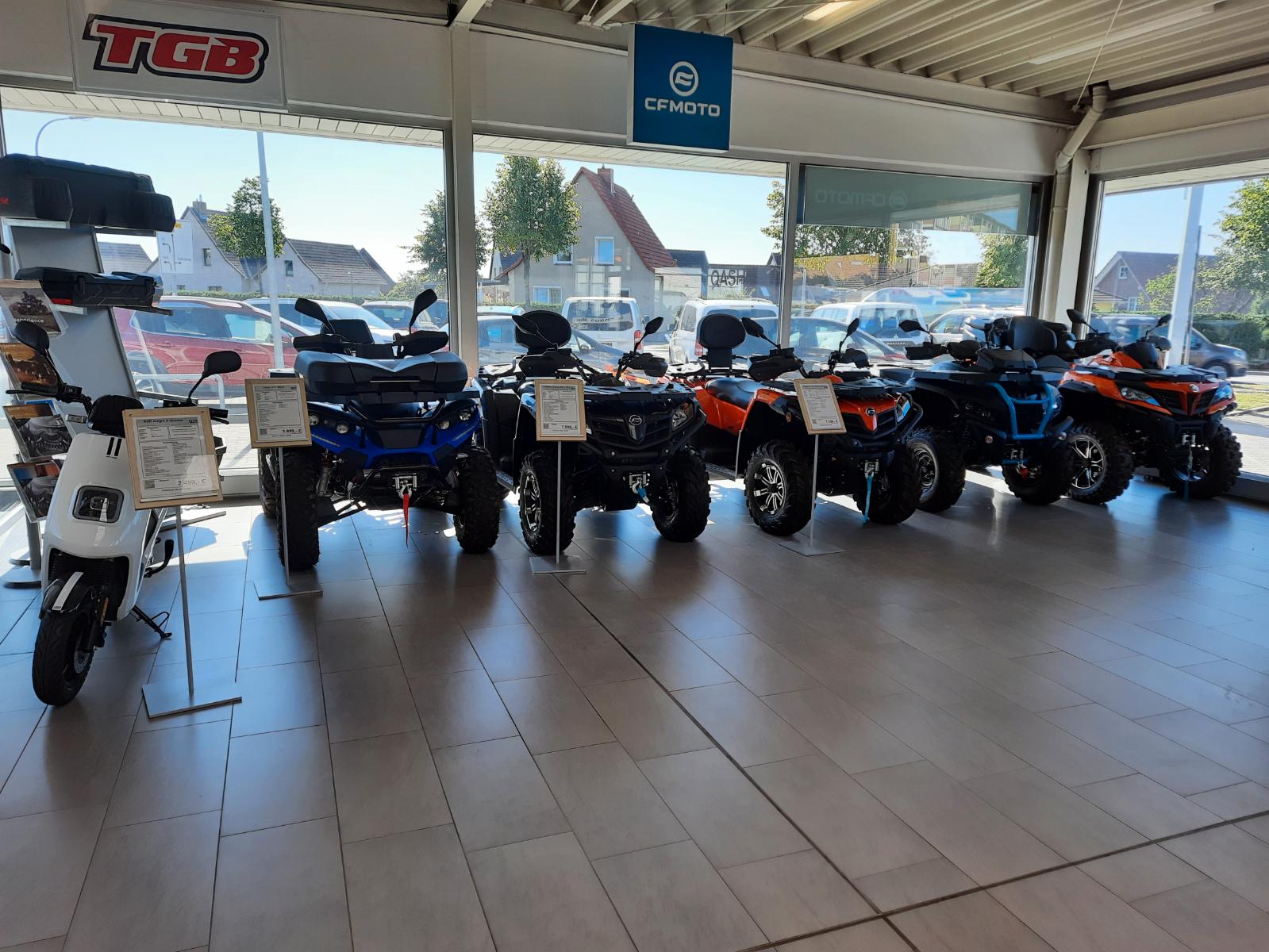 showroom-image-bottom