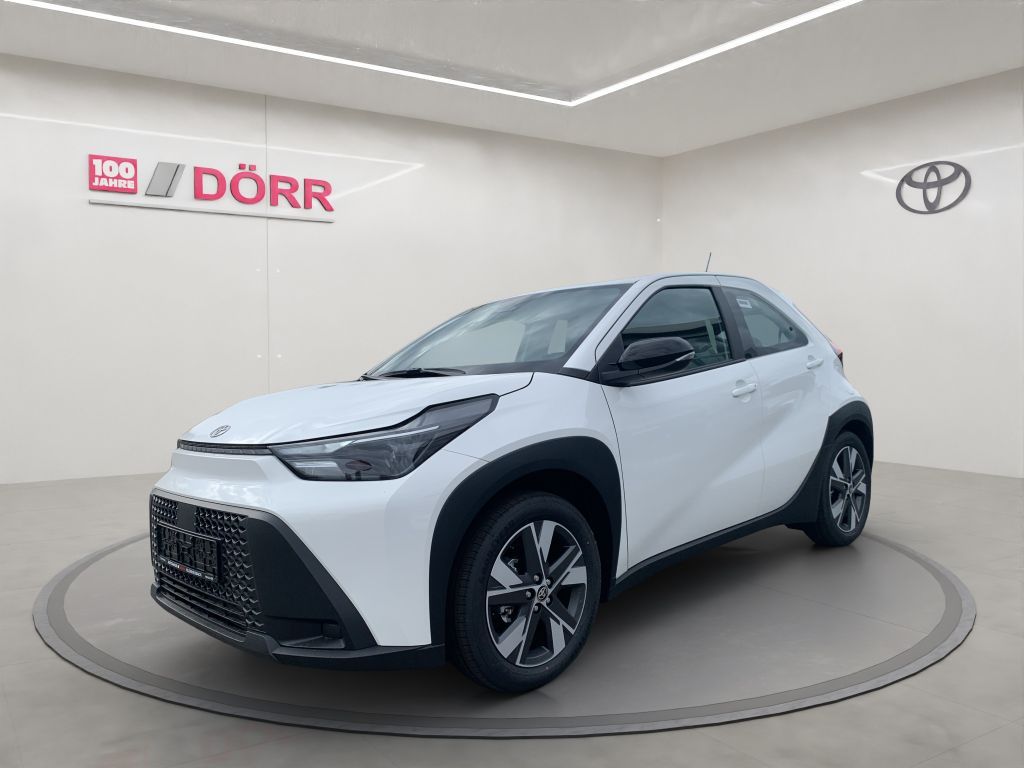 Toyota Aygo X 1,5 Hybrid Active *SHZ*