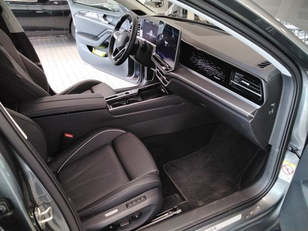 Volkswagen Passat Variant - Bild 6