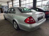 Mercedes-Benz E 220 CDI ELEGANCE 1.Hand Automatik TOP - Mercedes-Benz E 220 aus 2004: Cdi