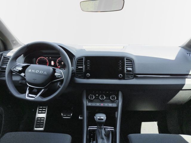 Fahrzeugabbildung SKODA Karoq Sportline TS110/1.5A7F, AHK, Rückfahrkame