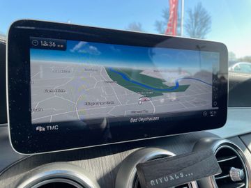 Fahrzeugabbildung Mercedes-Benz C 300 Coupe AMG Line Pano RFK Burmester uvm.