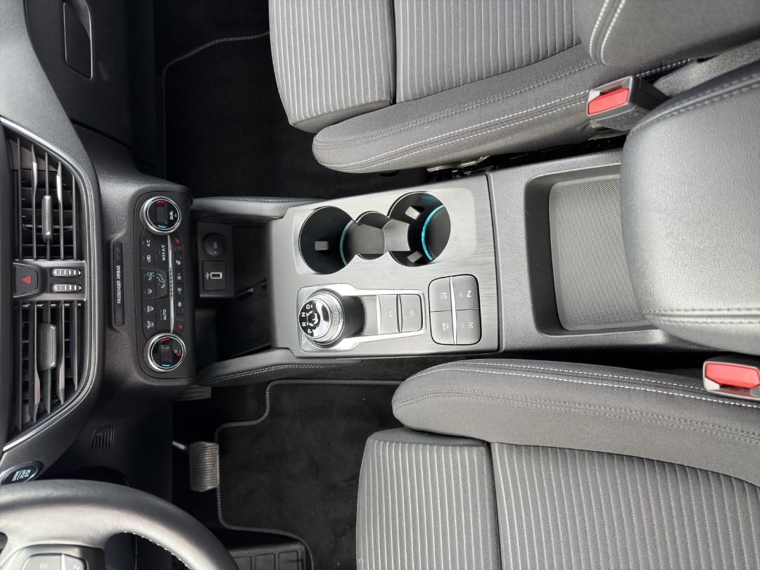 Fahrzeugabbildung Ford Focus Titanium X LED Kamera AHK ACC Winter-Paket
