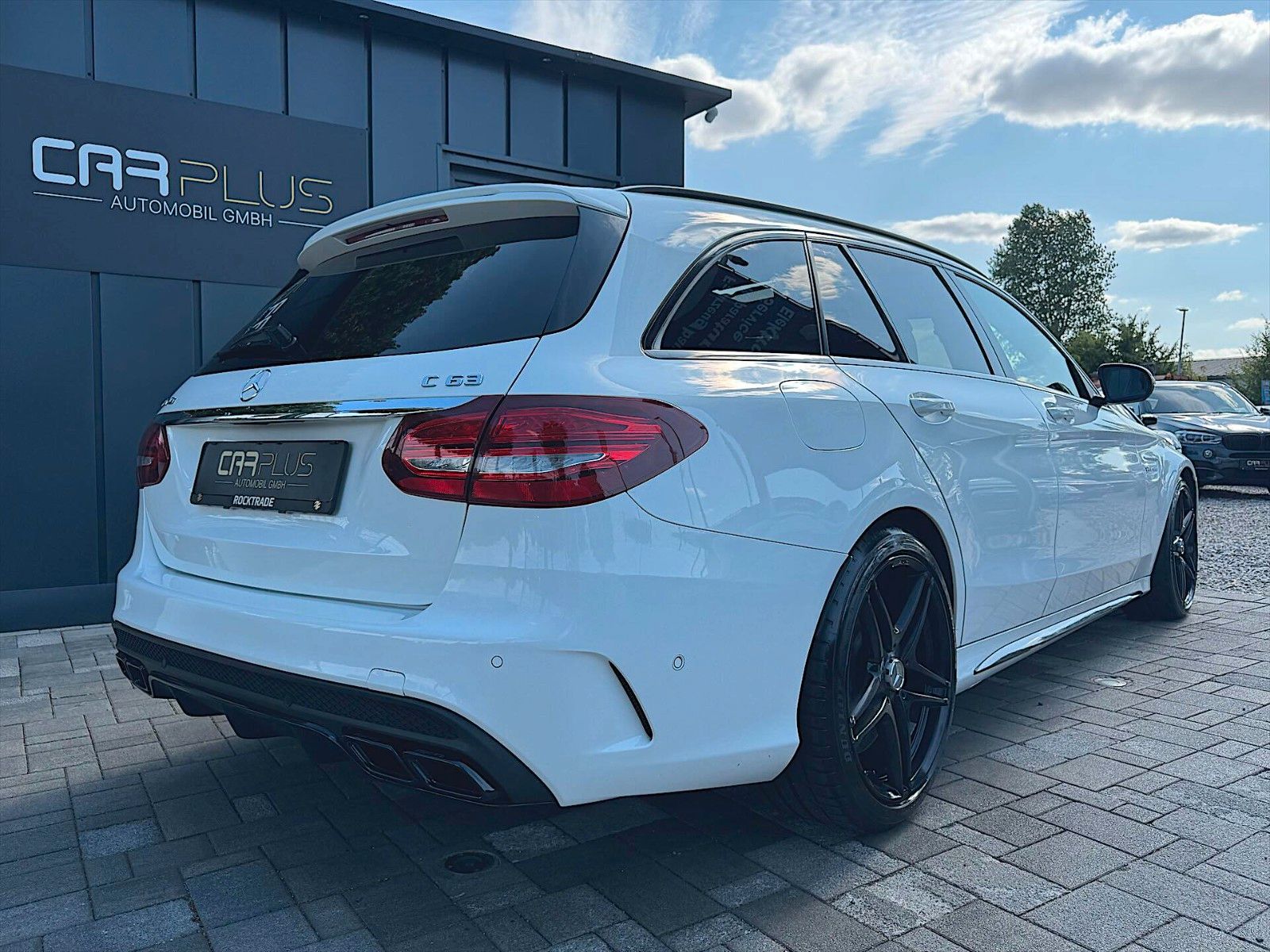 Fahrzeugabbildung Mercedes-Benz C 63 T AMG Night Paket *ACC*Pano*Burmester*LED*