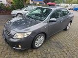 Toyota Corolla 1.6 Automatik Klima Alu 140 TKm - Toyota Corolla mit Benzin-Antrieb: Limousine, Automatik