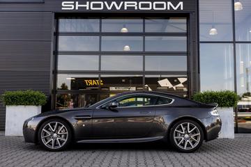 2012 Aston Martin V8 VANTAGE 照片 3