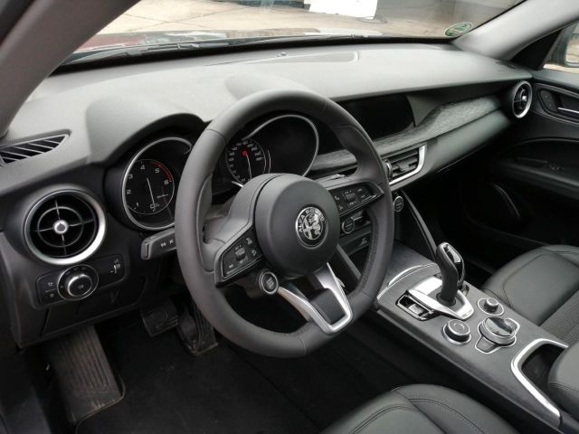 Fahrzeugabbildung Alfa Romeo Stelvio 2.2 Diesel 190PS Super Q4 352€/Monat Fin