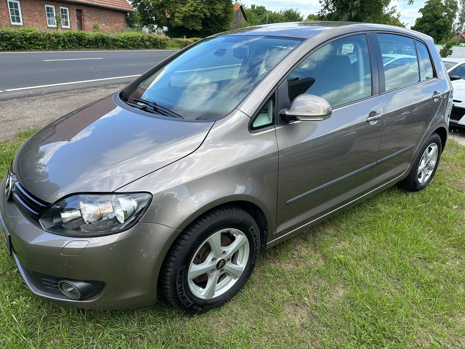Volkswagen Golf Plus - 1