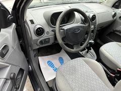 Fahrzeugabbildung Ford Fusion 1.6 Ambiente / 2. Hand Automatik Klima