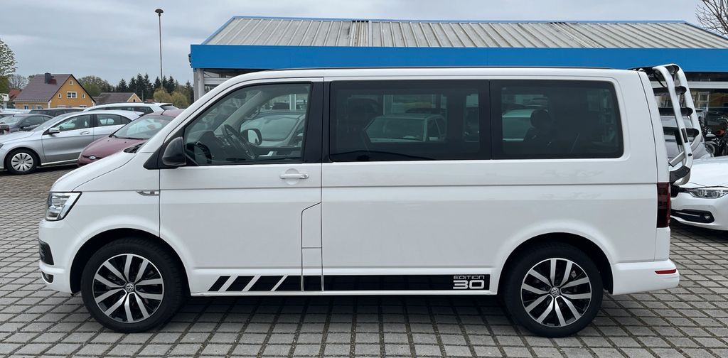 Image of Volkswagen T6 Multivan