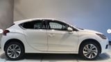 Citroën DS4 VTi 120 SoChic/KLIMAAUT/Bi-XE/PDC/MASSAGE - Citroën DS4: Sochic