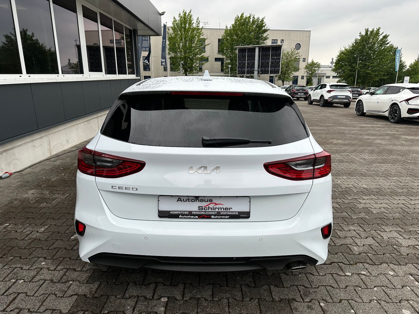 Fahrzeugabbildung Kia cee'd / Ceed 1.5 T-GDI MTUltimate Edition Style