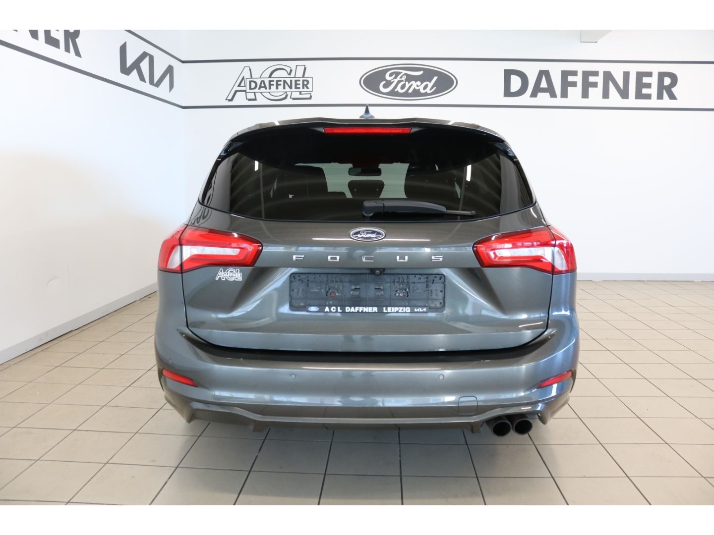 Fahrzeugabbildung Ford Focus Turnier ST-Line Automatik LED Kamera
