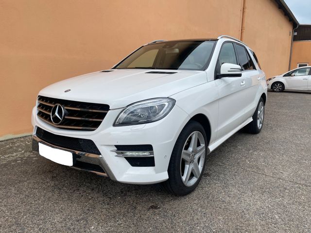 Mercedes-Benz ML 350 BlueTEC 4MATIC AMG, Navi, Bi-Xenon, AHK