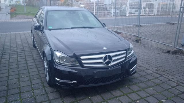 Mercedes-Benz C 200 -Klasse Lim. C 200 CGI BlueEfficiency