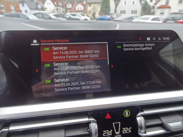 Fahrzeugabbildung BMW 330d xDrive Sport Line/Virtual/AHK/Kam/Leder/1.H