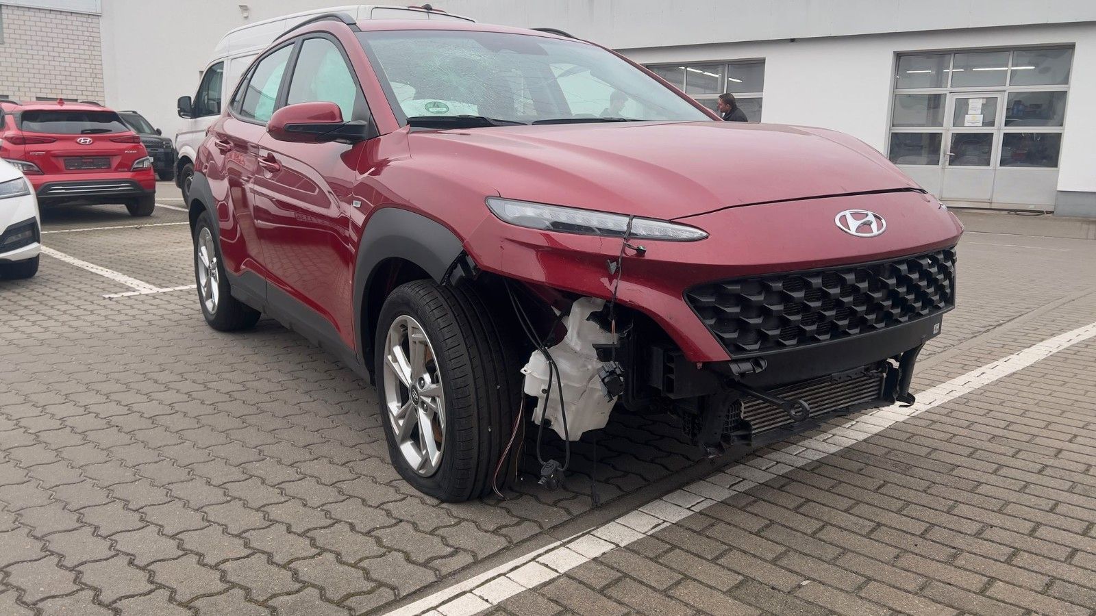 Fahrzeugabbildung Hyundai Kona Trend Mild-Hybrid 2WD*KLima*NAV*Unfall