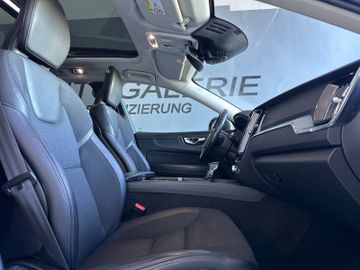 Volvo XC60 - 8