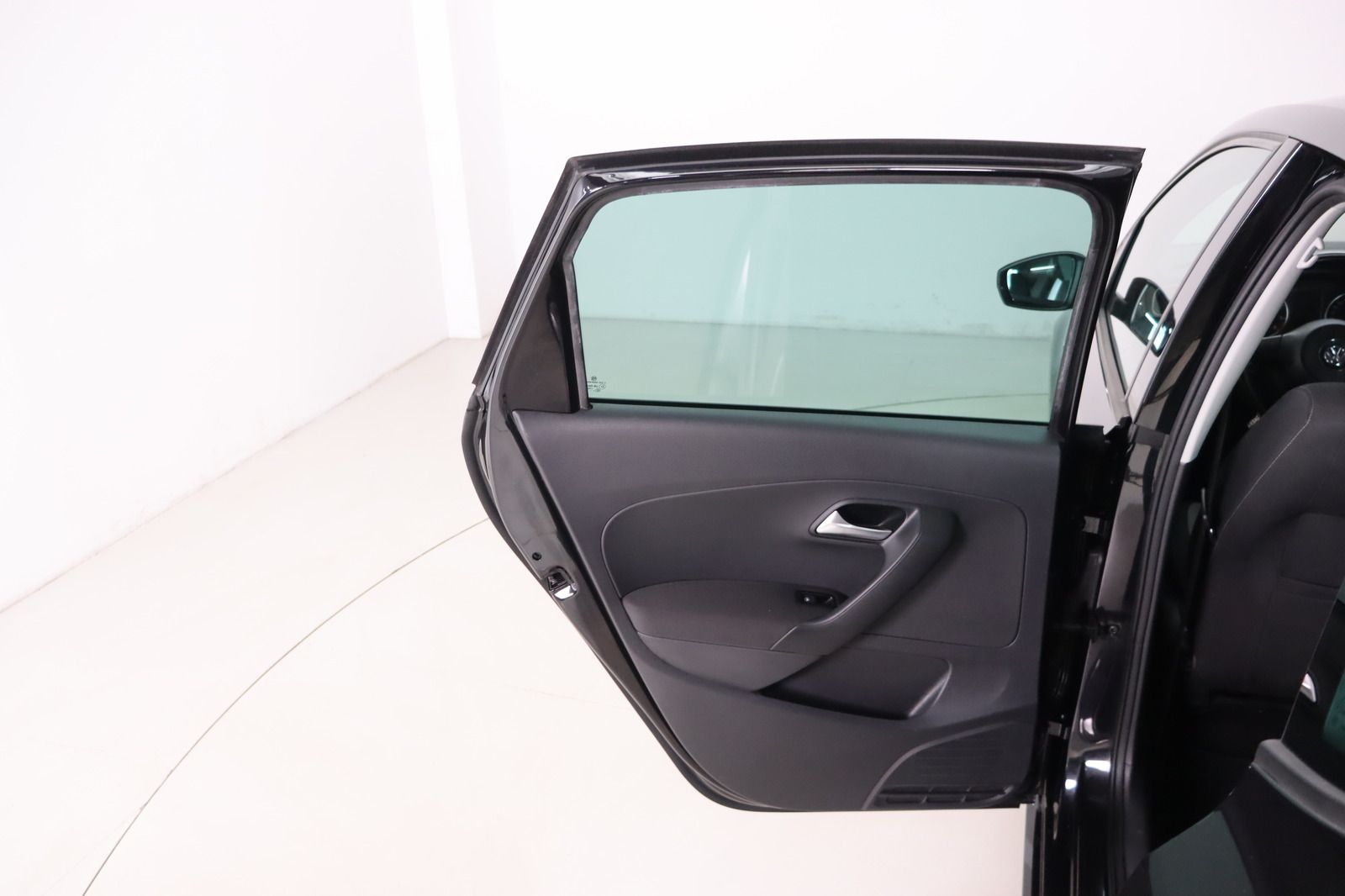 Fahrzeugabbildung Volkswagen Polo 1.2 Life Klimaaut. * SHZ * Alu * LED