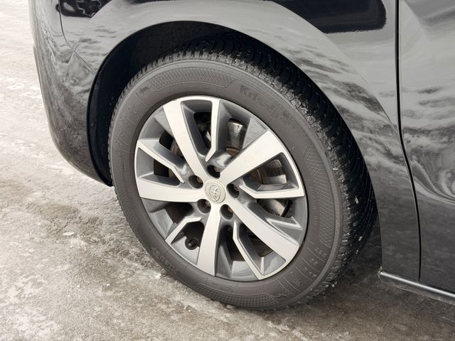 Toyota Proace (Verso) L1 Executive Standheizung AHK HUD