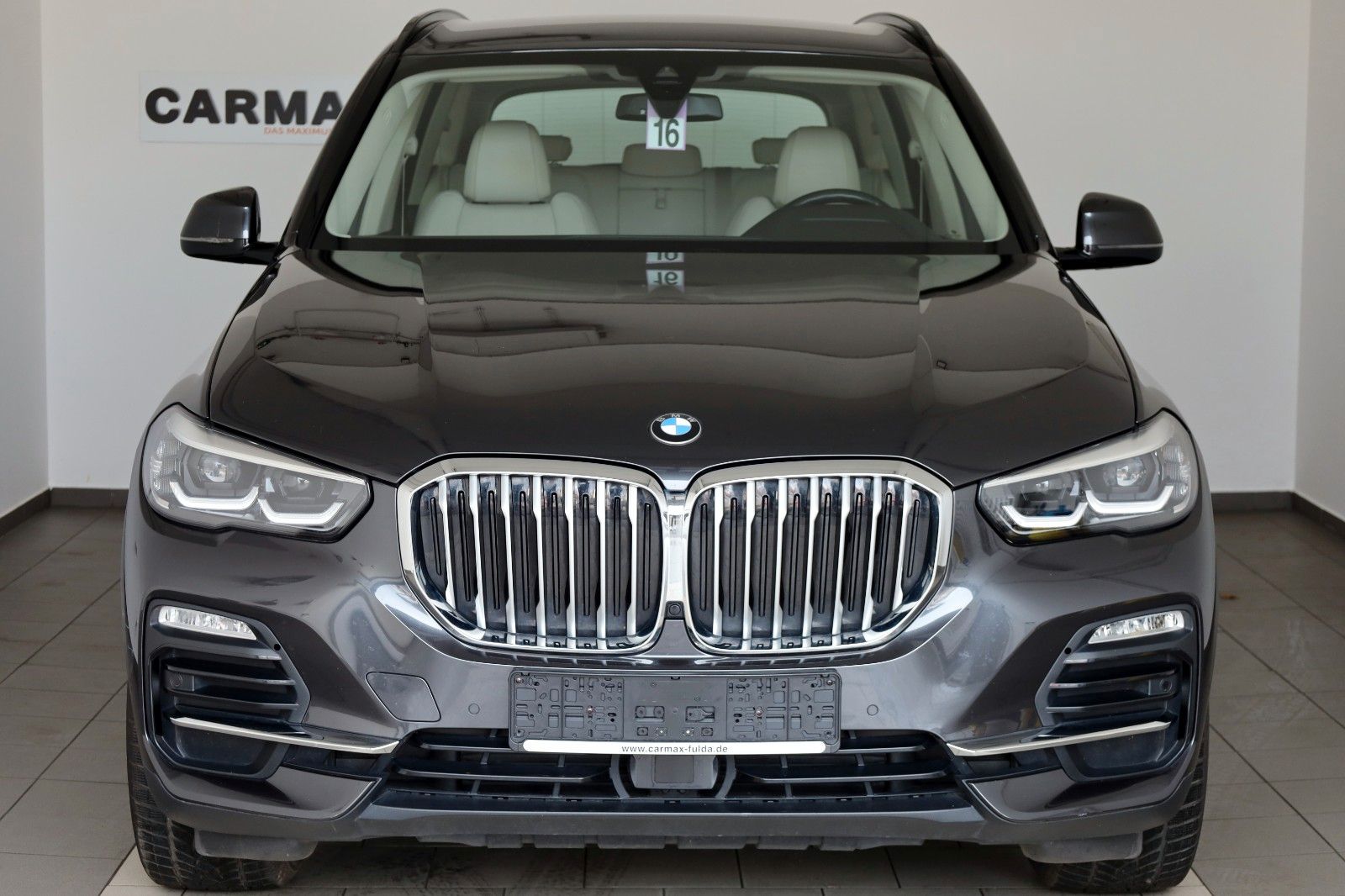 Fahrzeugabbildung BMW X5 xDrive 30d,Leder,Navi,LED,SH,H&K,Kamera,ACC