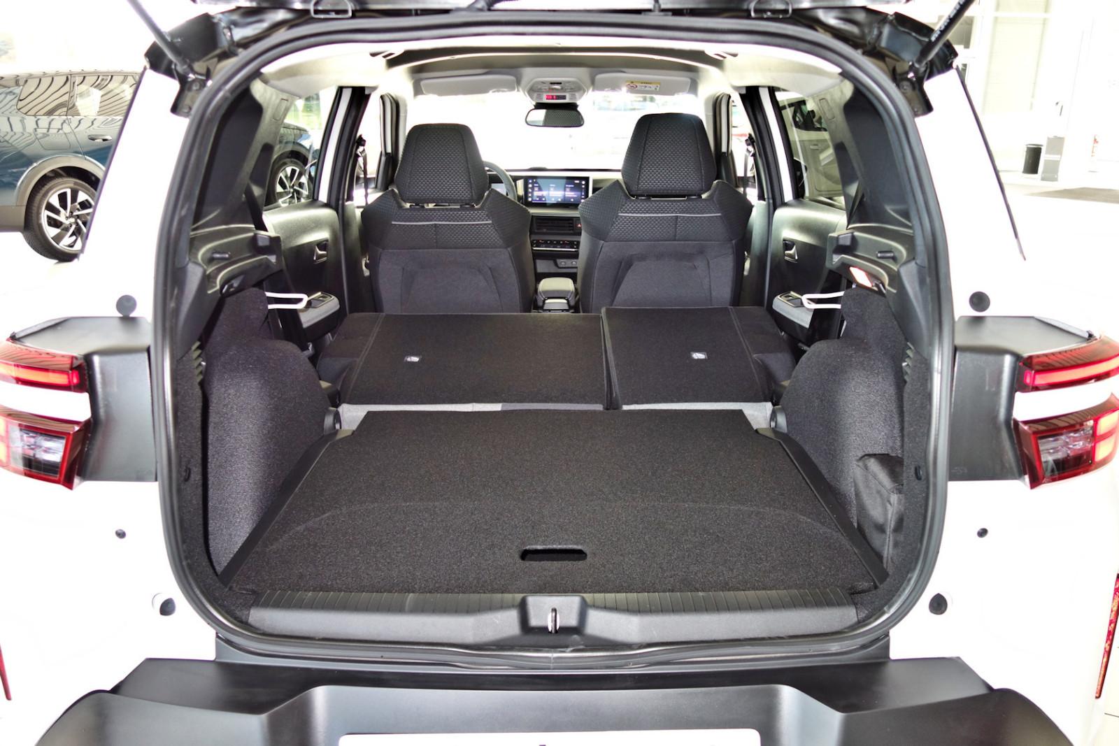 Opel Frontera Ultimate 1.2 145PS AT LED,Navi,Rückfah.