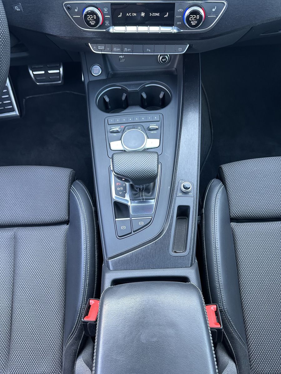 Fahrzeugabbildung Audi A5 SpB 50 TDI Qu S-Line NAV+LED+AHK+PANO+ACC+KAM