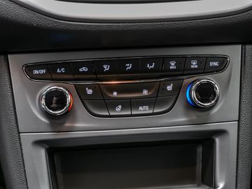Opel Astra K 1.5 Edition StartStop Kamera Navi DAB