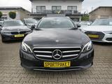 Mercedes-Benz E 220d T-Modell Avantgarde *1HAND *AHK *KAMERA - mit Diesel-Antrieb: Teilleder, Kombi