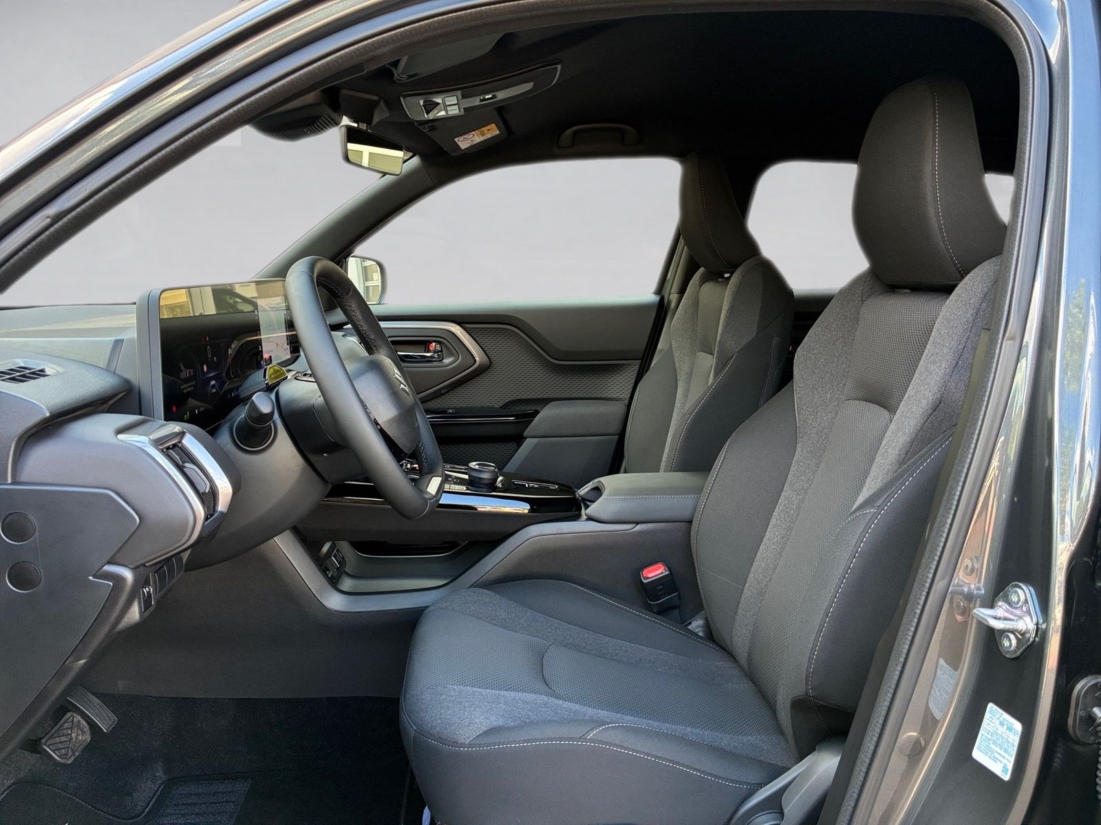 Fahrzeugabbildung Suzuki e Vitara EV 61kWH eAxle Comfort Kamera,LED,PDC