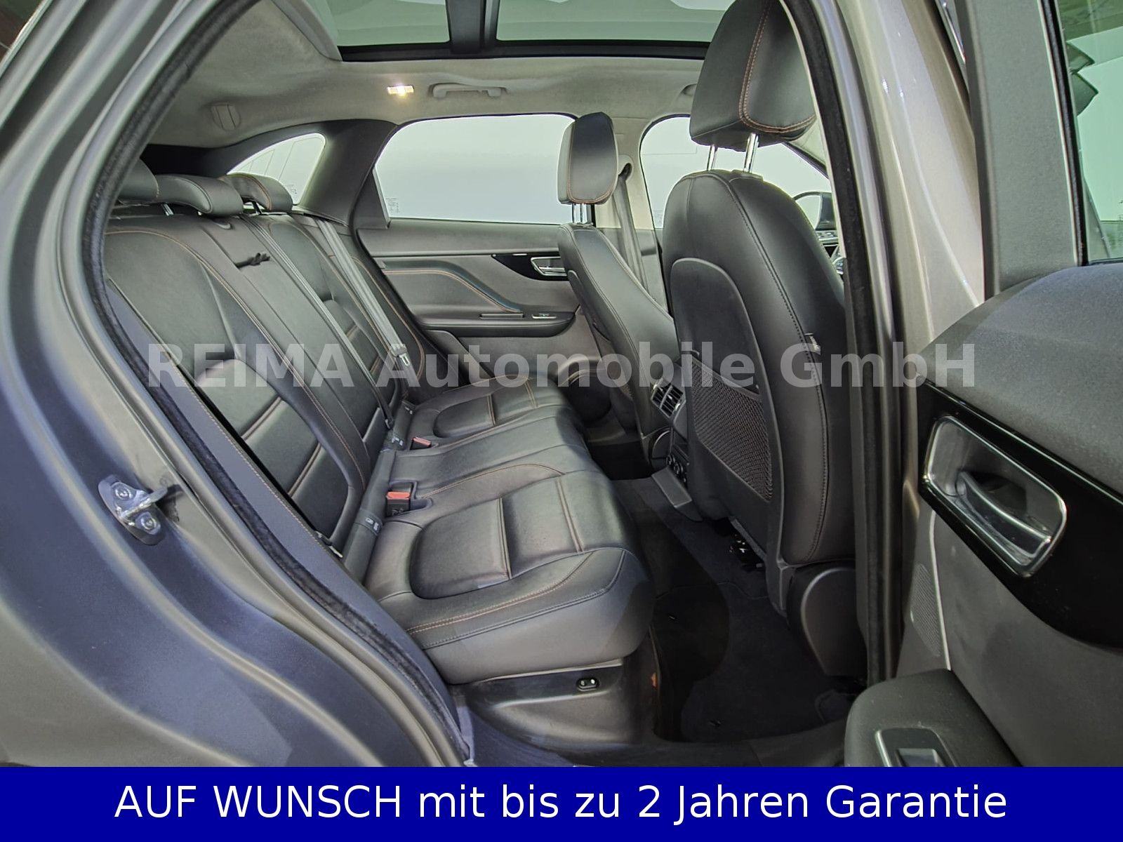 Fahrzeugabbildung Jaguar F-PACE 2,0T Prestige AWD, Pano, Leder, Meridian