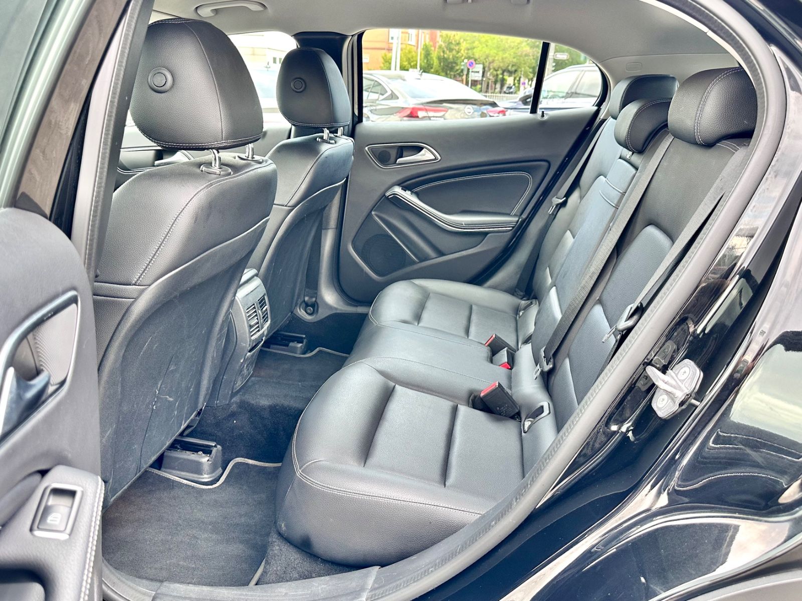 Fahrzeugabbildung Mercedes-Benz GLA 200 d URBAN*AUTOM+MOD.2020+18LM*