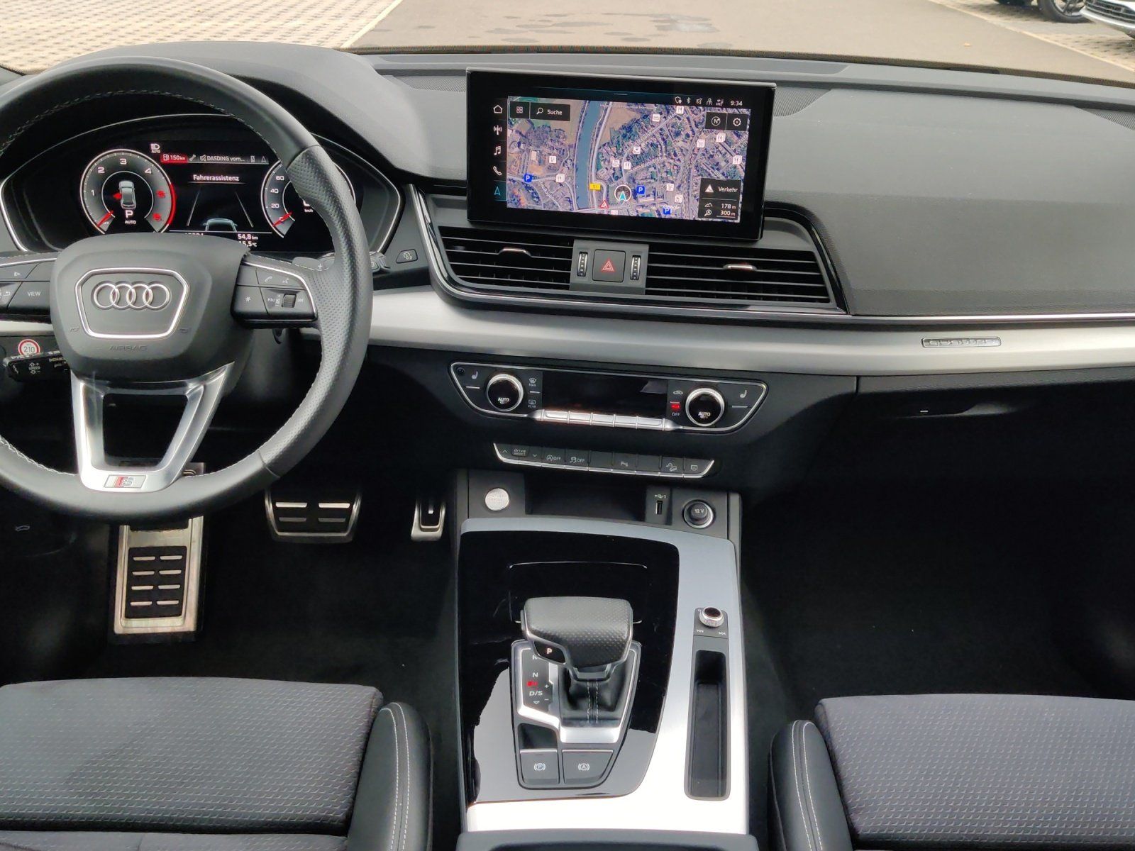 Fahrzeugabbildung Audi Q5 Sportback 40 2.0 TDI quattro S-Line AHK,HUD