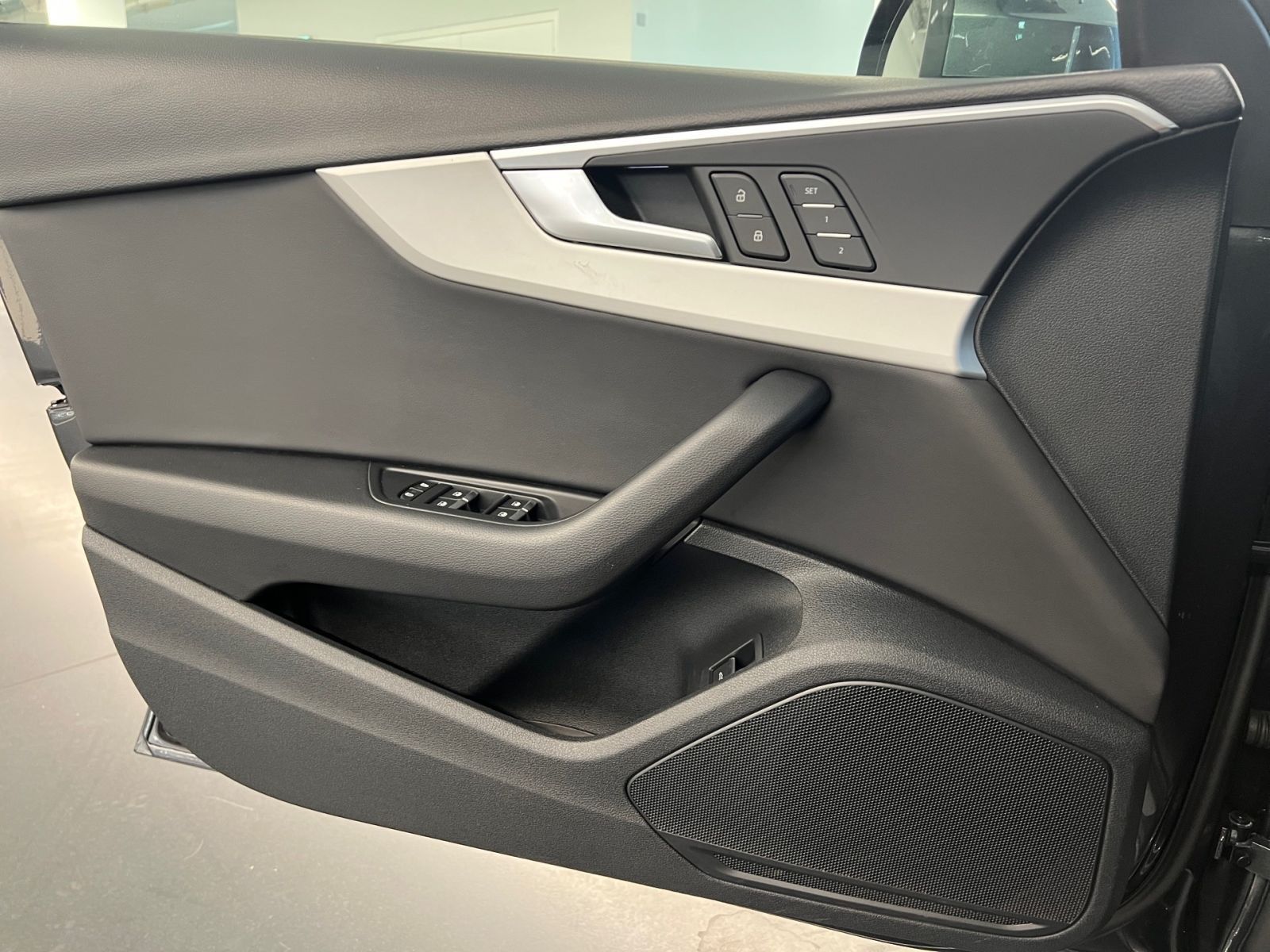 Audi A4 - Bild 8