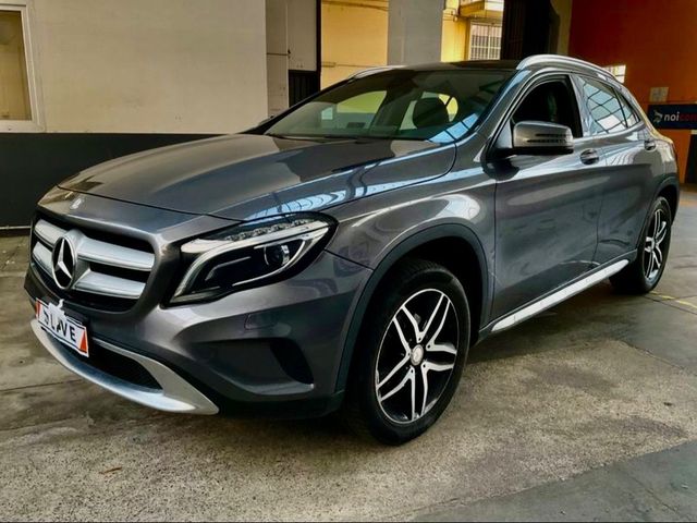 Mercedes-Benz Mercedes-benz GLA 180 d Sport tetto apribile