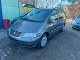 Volkswagen Sharan Comfortline Tüv Neu 03.2028 7SITZER PDC - gebrauchte VW Sharan aus dem Jahr 2008