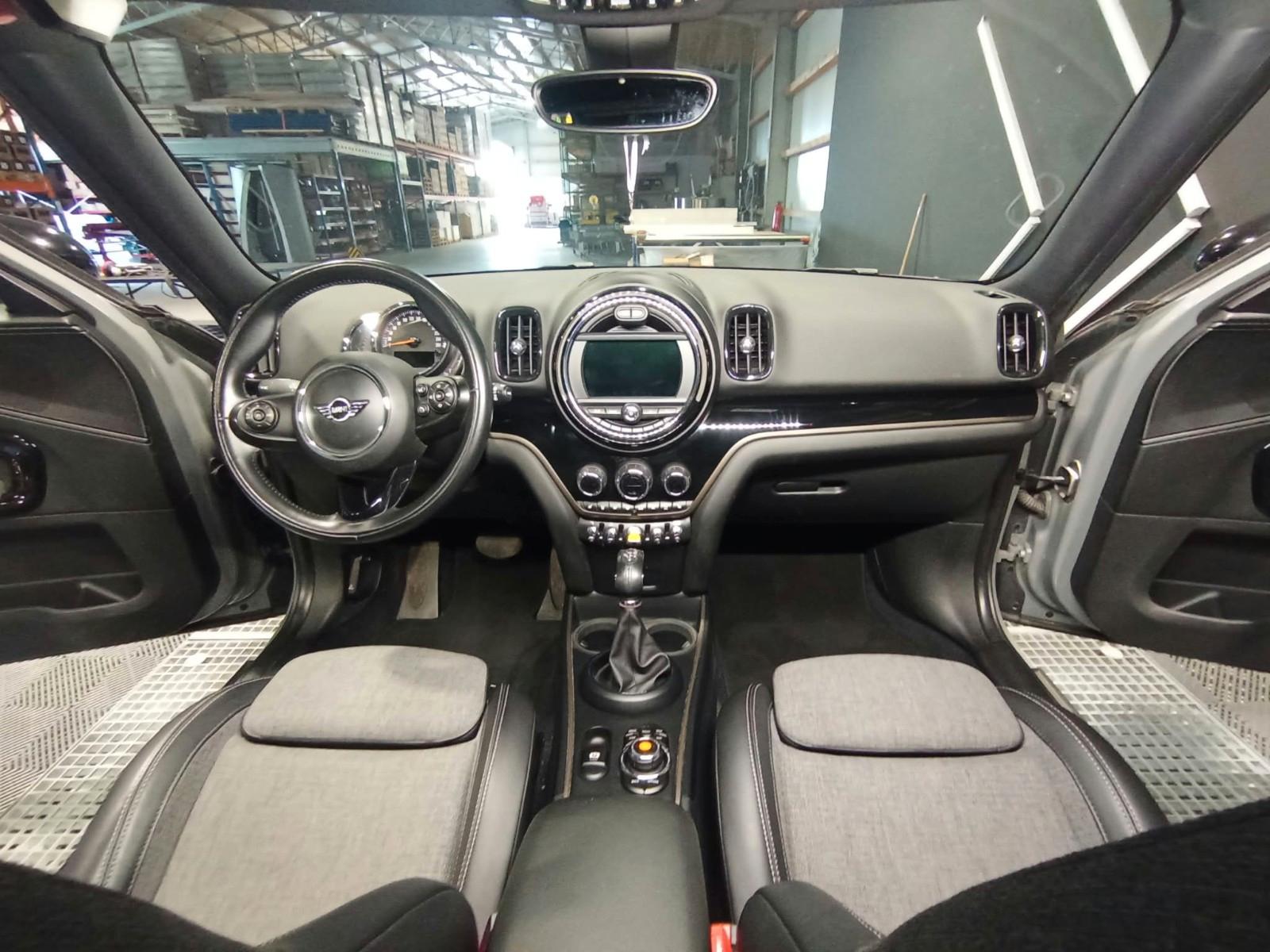 MINI Countryman SE (Cooper)