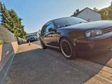 Volkswagen VW Golf 4 GTI VR5 - Volkswagen Golf aus 2001: GTI