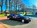 Mercedes-Benz 560 SEL Pullman / TRASCO Stretch Limousine - Mercedes-Benz 560: Schiebedach