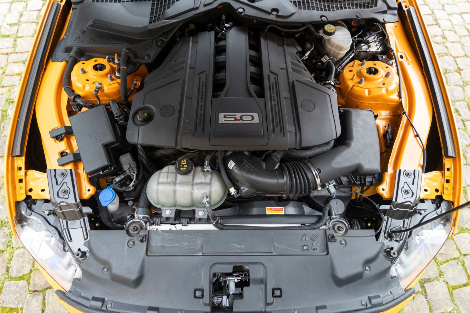 Fahrzeugabbildung Ford Mustang GT 5.0L RECARO TOTW LED KAM NAV