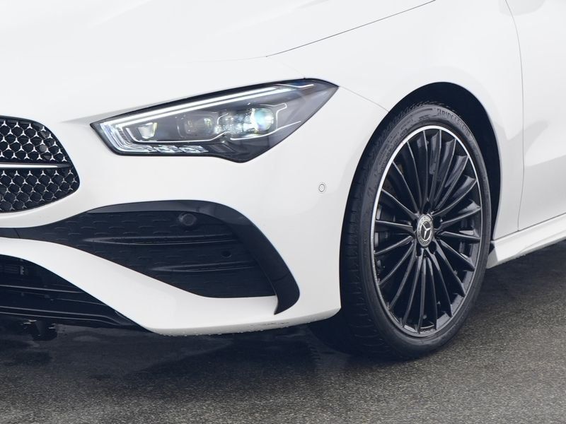 Fahrzeugabbildung Mercedes-Benz CLA 200 AMG*AHK*Pano*Distro*Totwi*360*HUD*Night*