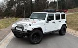 Jeep Wrangler Unlimited Sahara 3.6 V6 Camper Umbau - Jeep Wrangler mit Schiebedach