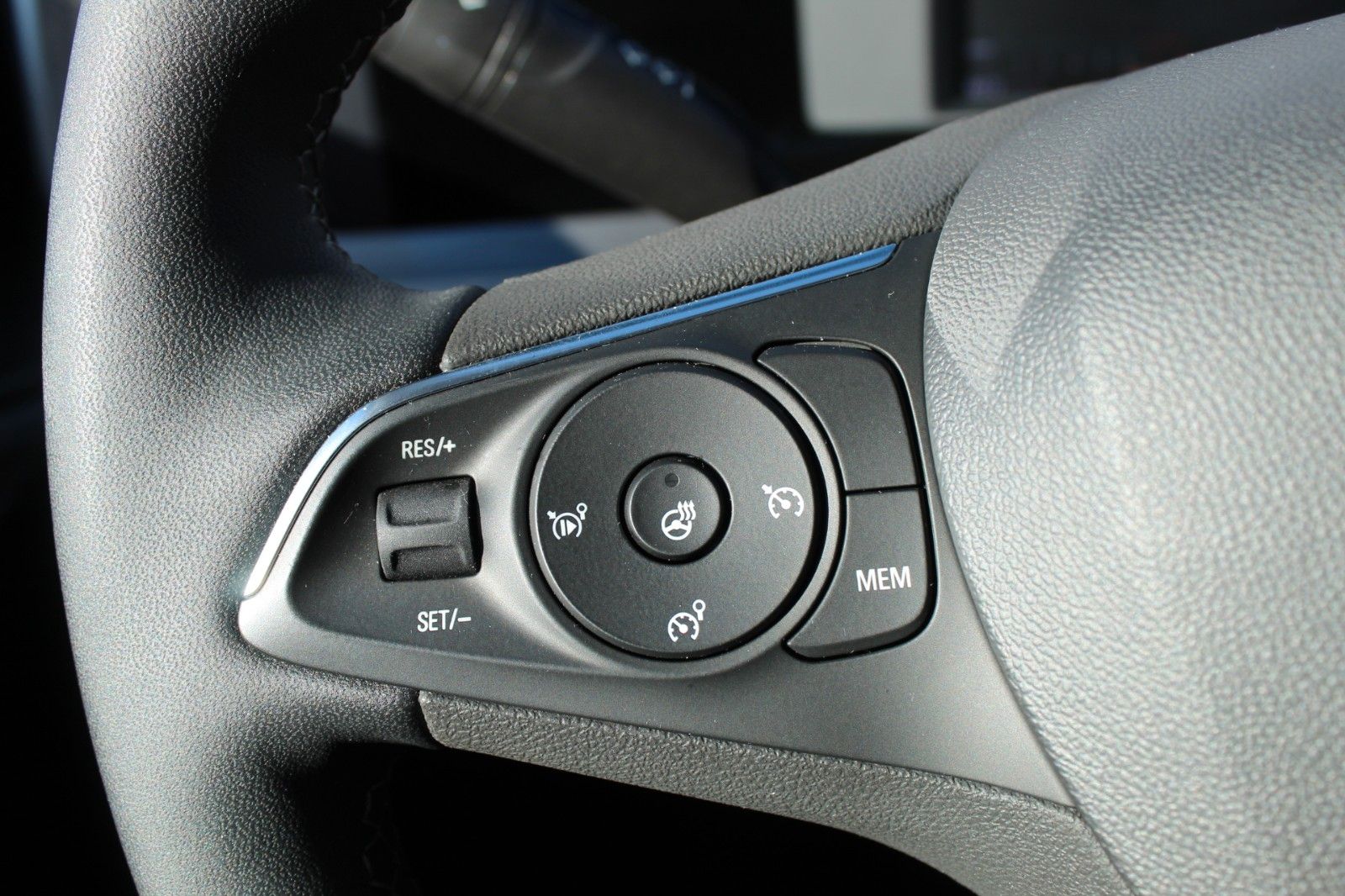 Fahrzeugabbildung Opel Mokka Elegance Navi*Sitzh.*Nebel