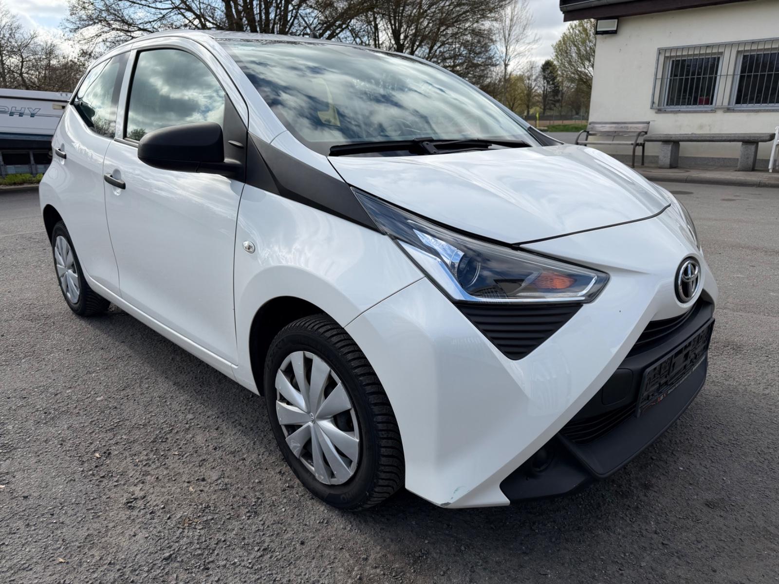Toyota Aygo AYGO x
